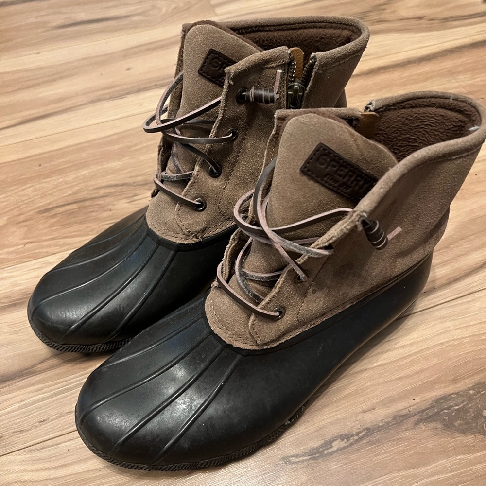 Sperry Womens duck boot